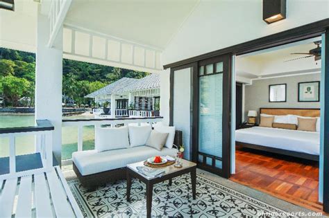 el nido overwater bungalows|El Nido Lagen Island Resort .